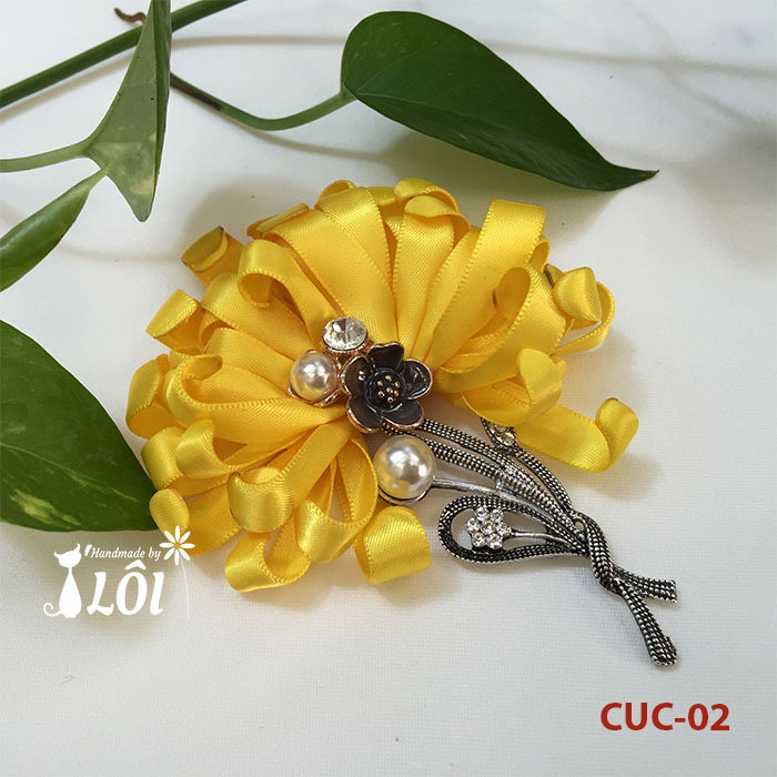Cúc vàng tươi